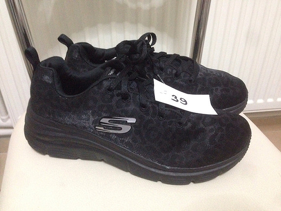 skecher spor ayakkabı