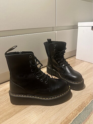 39 Beden siyah Renk Dr Martens marka Orjinal siyah platform topuk bot