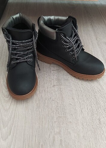35 Beden Lcw Siyah bot