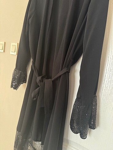 Armine kimono kolları işlemeli