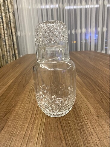 Madam coco başucu sürahisi