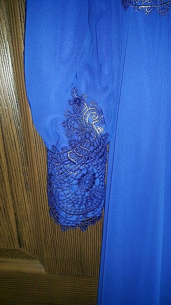 Gold detay uzun saks mavi elbise - Görsel 5