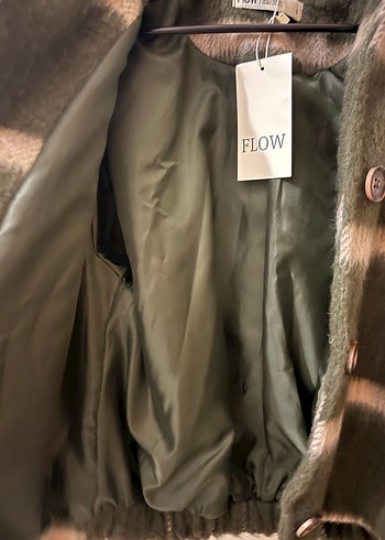 Yeşil oversize kısa çizgili tüy dokulu ceket - Görsel 4