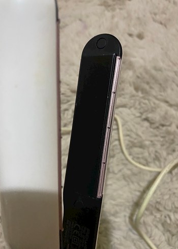 Beyaz ve Gri Ionic Saç Düzleştirici - Görsel 3