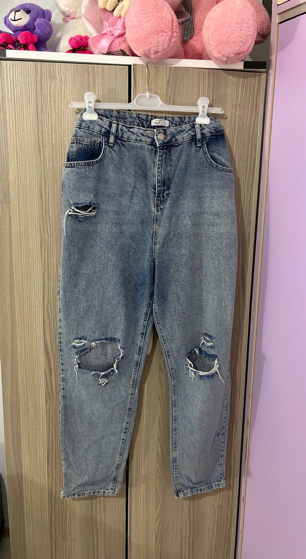 Yırtık Detaylı Gri Batik Kadın Jean - Görsel 2