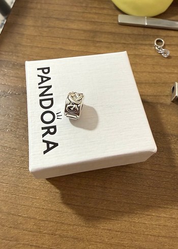 Pandora