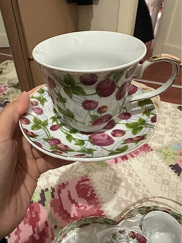 Çay fincanı takımı