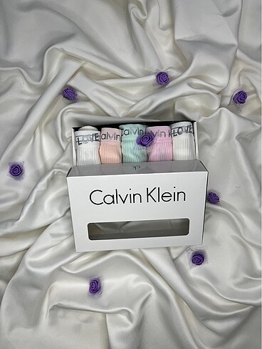 Calvin Klein iç çamaşır