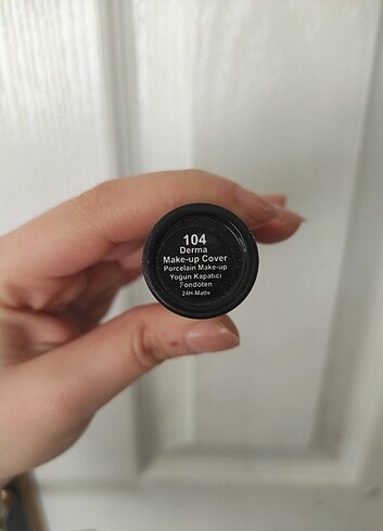 Beden Derma fondöten 104