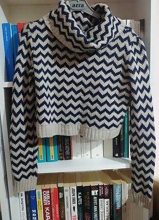 Boğazlı mini üst 