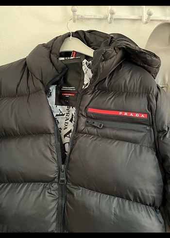 Prada Siyah Mont