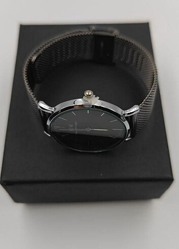 Daniel Wellington DANİEL WELLİNGTON MARKA UNİSEX SAAT
