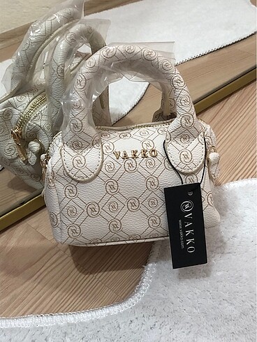 Beden Vakko Mini Speedy Çanta