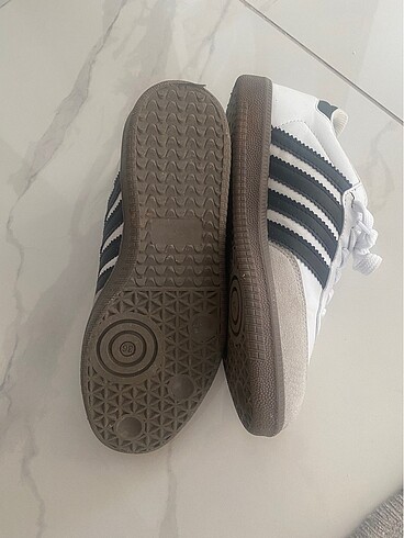 36 Beden adidas ayakkabı