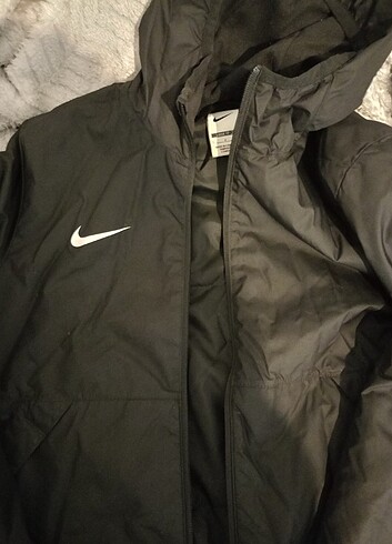 Original Nike kadin mont