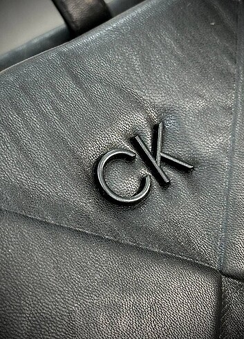 Beden Calvin Klein Jeans Çanta