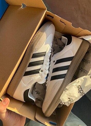 41 Beden beyaz Renk Adidas Samba 