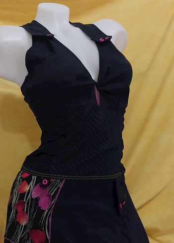 siyah ince kumaştan midi elbise - Görsel 3