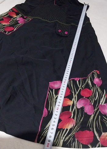 siyah ince kumaştan midi elbise - Görsel 4