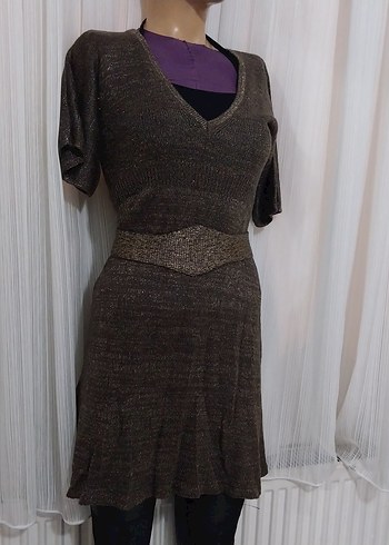 Parlak kahverengi V Yakalı Kemerli Elbise - Görsel 2