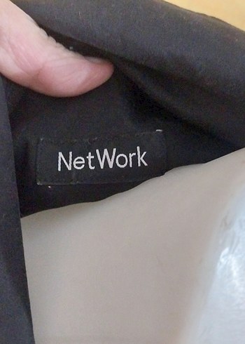 Siyah Midi V Yaka Kolsuz Ofis Elbisesi - Görsel 3