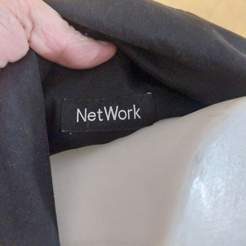 Siyah Midi V Yaka Kolsuz Ofis Elbisesi - Görsel 3