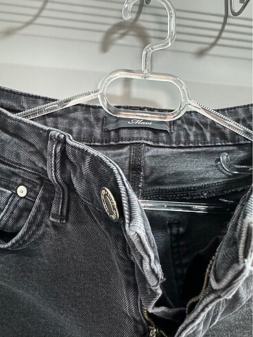 26 Beden Mavi jean