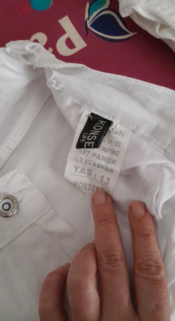 Düğmeli Beyaz pantolon erkek çocuk - Görsel 2