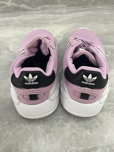 Adidas Çocuk spor ayakkabı