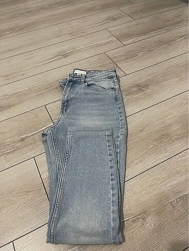 H&M. Temiz