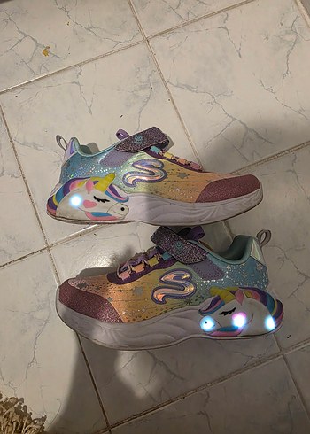 Skechers Kız Çocuk Renkli Bağcıksız Sneakers