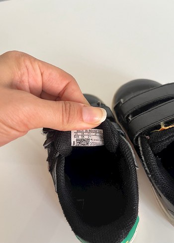 21 Beden Erkek Çocuk Çok Renkli Cırt Cırtlı Spor Ayakkabı