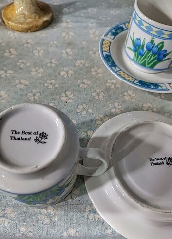 Beden Vintage 4 adet nescafe fincanı