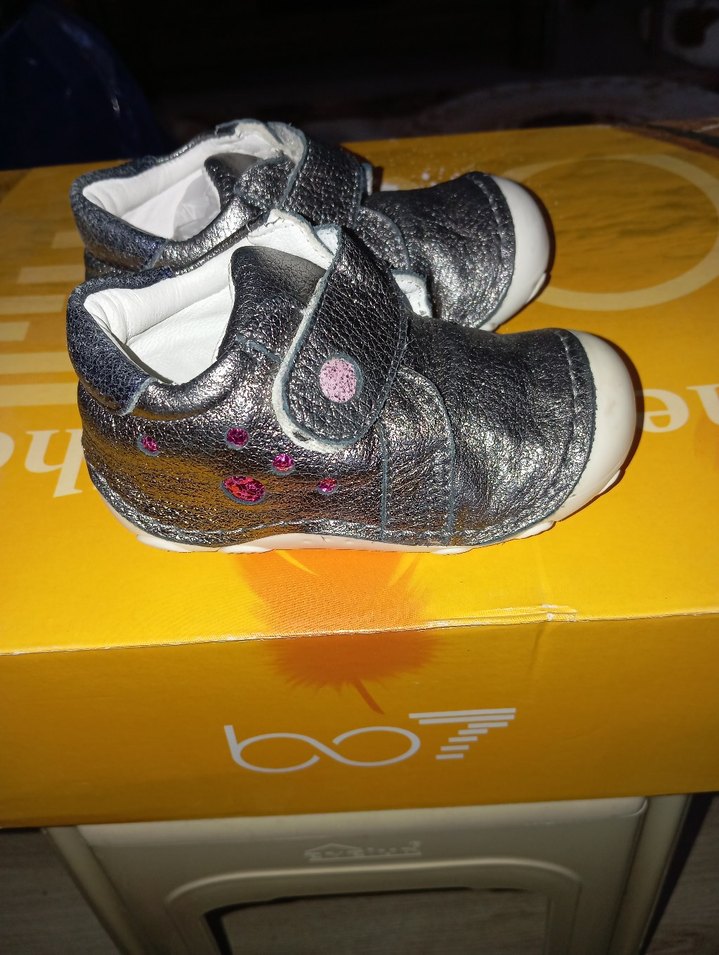 Gri Kız Bebek İlk Adım Ayakkabısı - Görsel 5