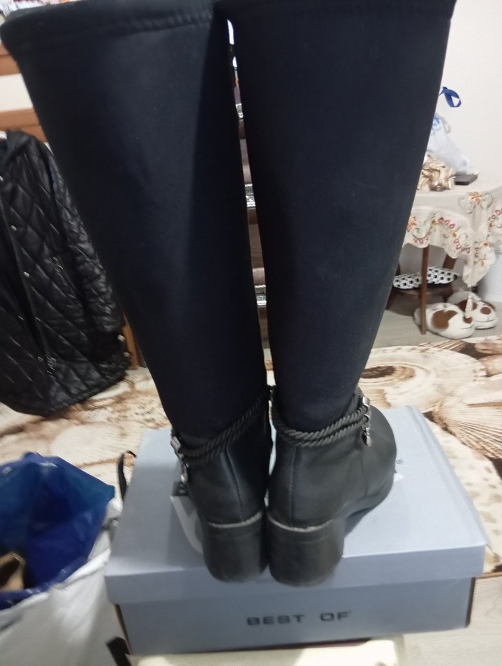 Tokalı Siyah Deri Dizüstü Çizmeler - Görsel 4