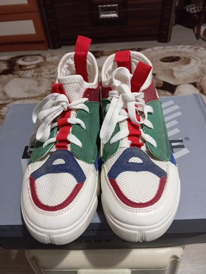 Renkli Bağcıklı ve Cırt Cırtlı Kadın Spor Ayakkabı - Görsel 5