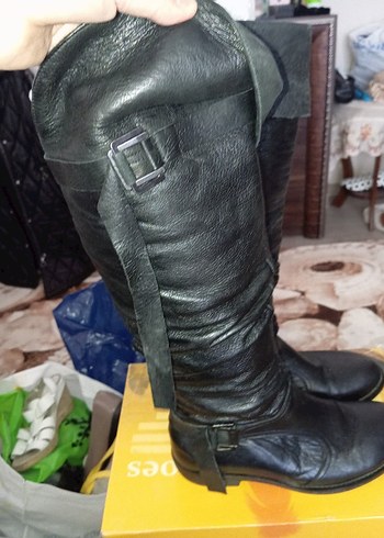 Siyah Deri Tokalı Dizüstü Stiletto Çizme - Görsel 6