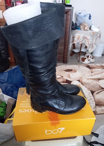 Siyah Deri Tokalı Dizüstü Stiletto Çizme - Görsel 4