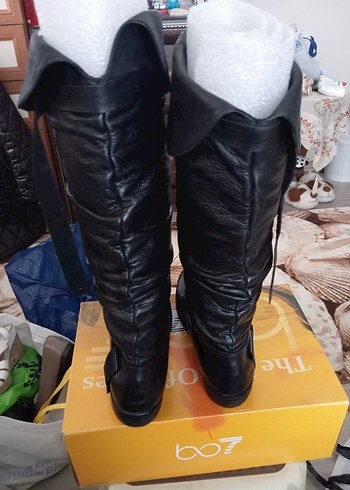 Siyah Deri Tokalı Dizüstü Stiletto Çizme - Görsel 3