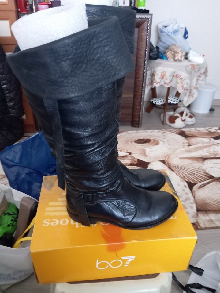 Siyah Deri Tokalı Dizüstü Stiletto Çizme - Görsel 4