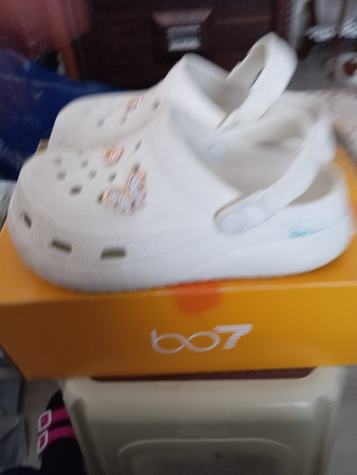 Beyaz Tokalı Kadın Terlik Platform Topuk - Görsel 3