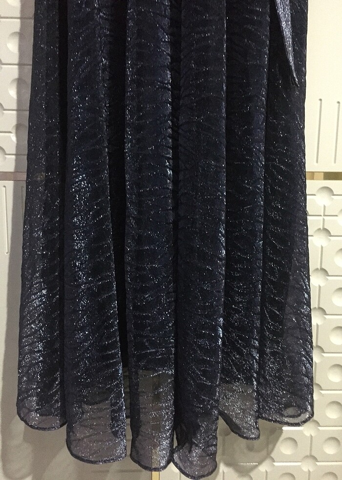 Hafif Taşlı Abiye - Görsel 2