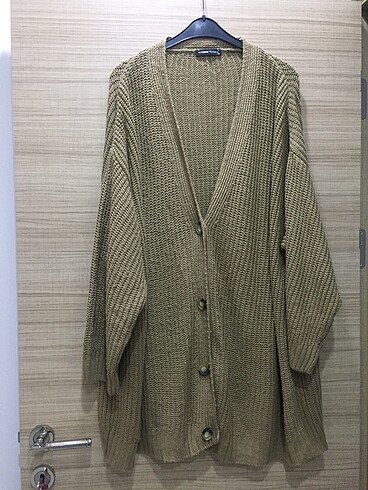 Düğmeli uzun hırka - Görsel 2