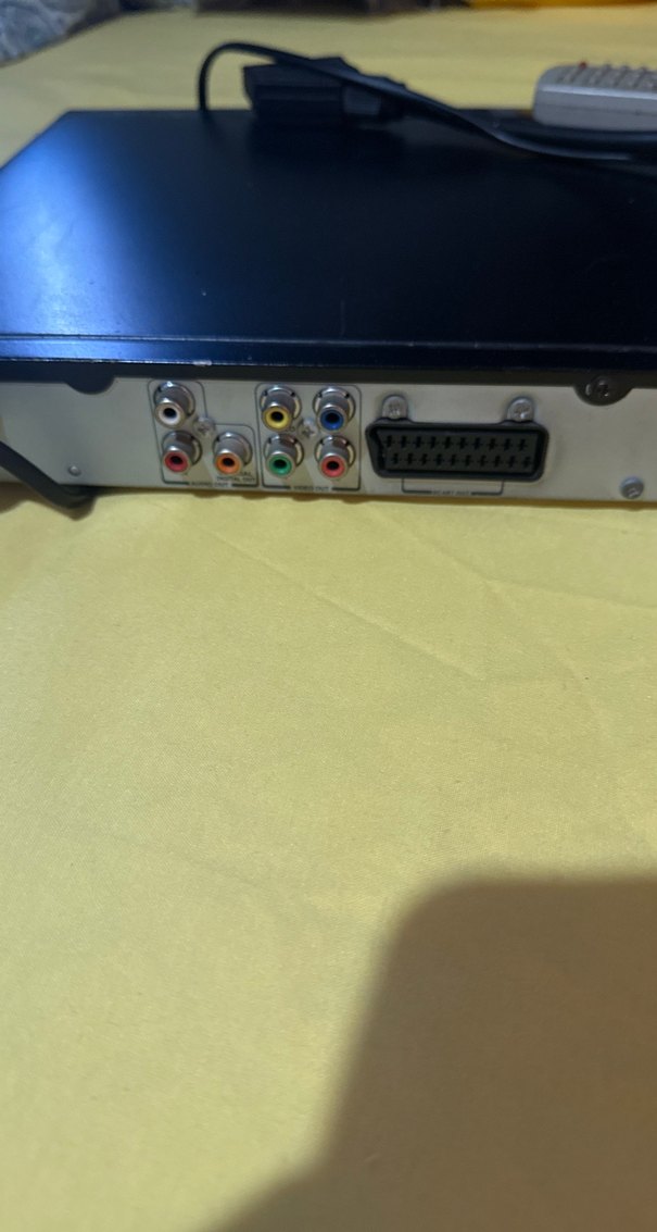 Gri DVD Oynatıcı ve Uzaktan Kumanda - Görsel 5