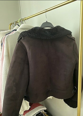 Stradivarius Kürklü Kahverengi Kısa Süet Kadın Ceket