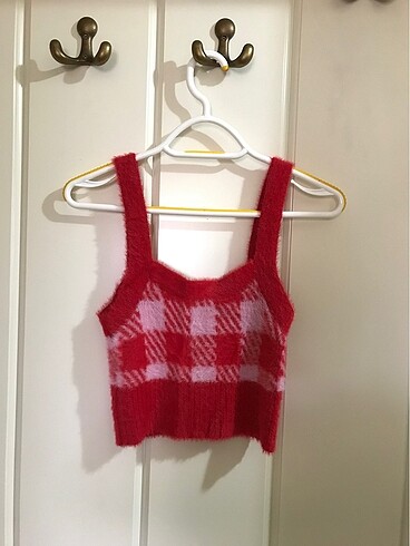 Bershka triko crop