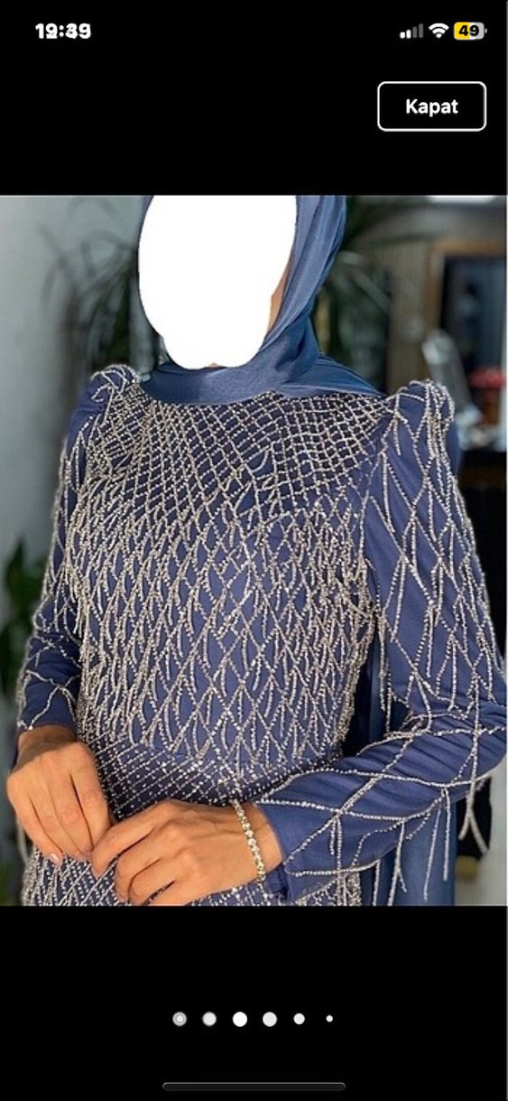 Satılık Mavi Desenli Uzun Drapeli Kadın Tesettür Abiye Elbise - Görsel 2