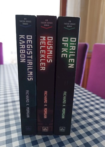 Richard K. Morgan - Değiştirilmiş Karbon Serisi