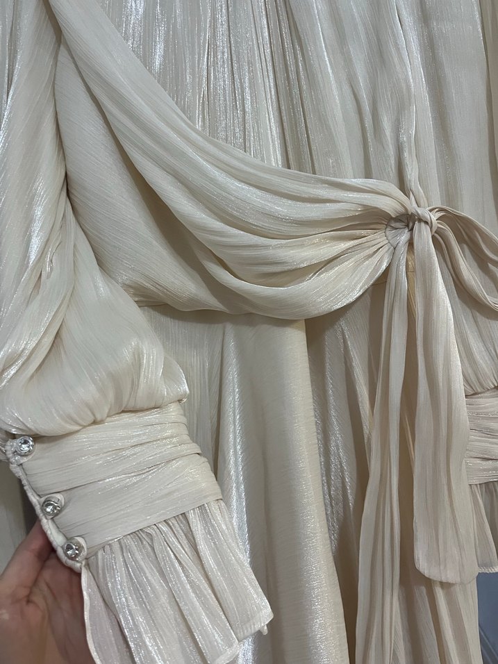 Uzun Beyaz Keten Drapeli Elbise - Görsel 3