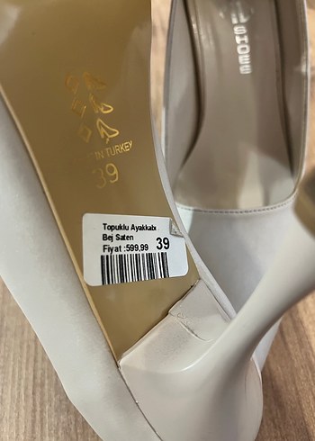 Beyaz Süet Stiletto Kadın Ayakkabı - Görsel 2